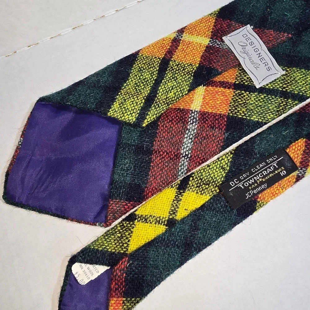 Amazing VINTAGE Towncraft DESIGNERS ORIGINALS JCPenney Imported Wool Men's‎ Tie